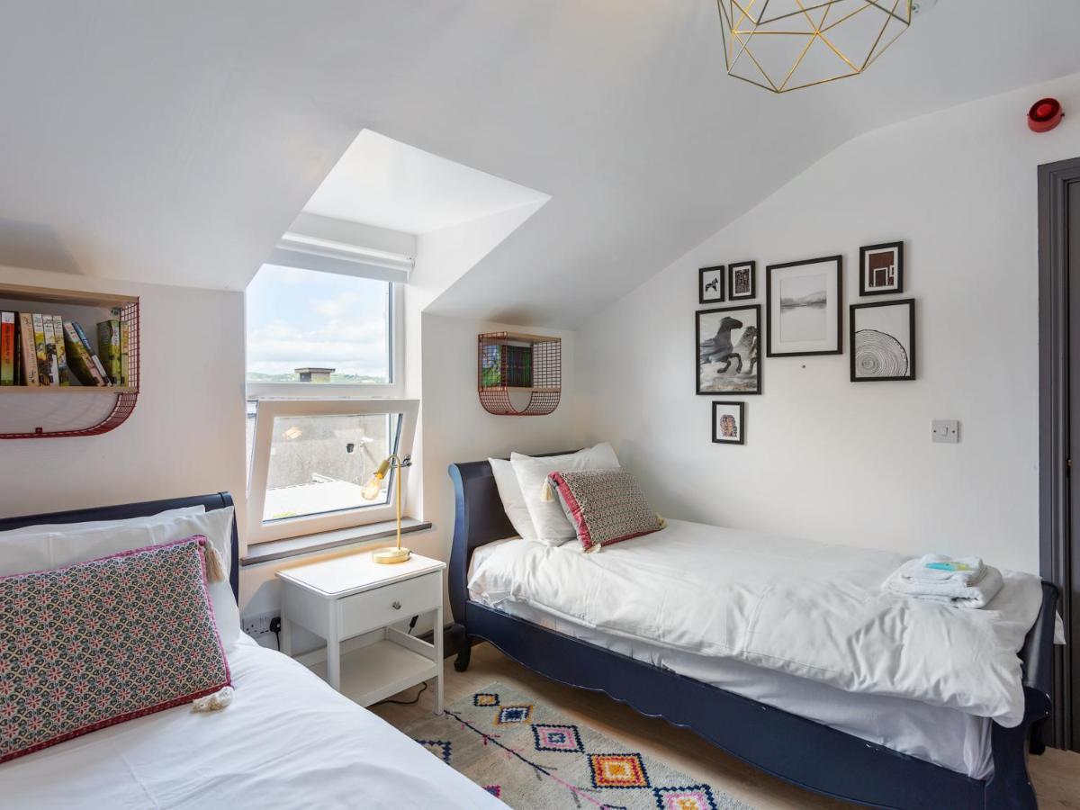 Macs Townhouse Dungarvan Dungarvan  Exterior foto