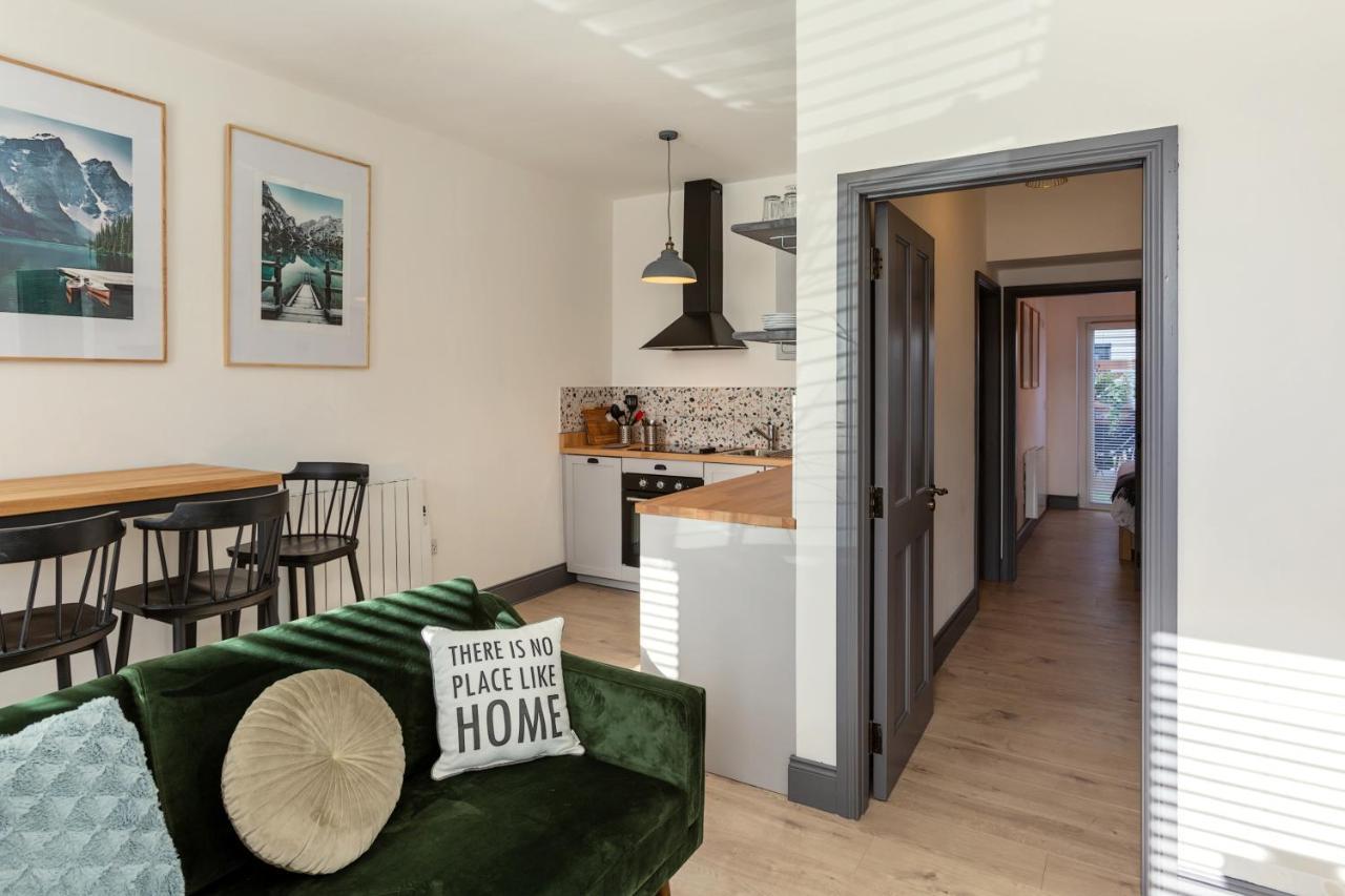 Macs Townhouse Dungarvan Dungarvan  Exterior foto